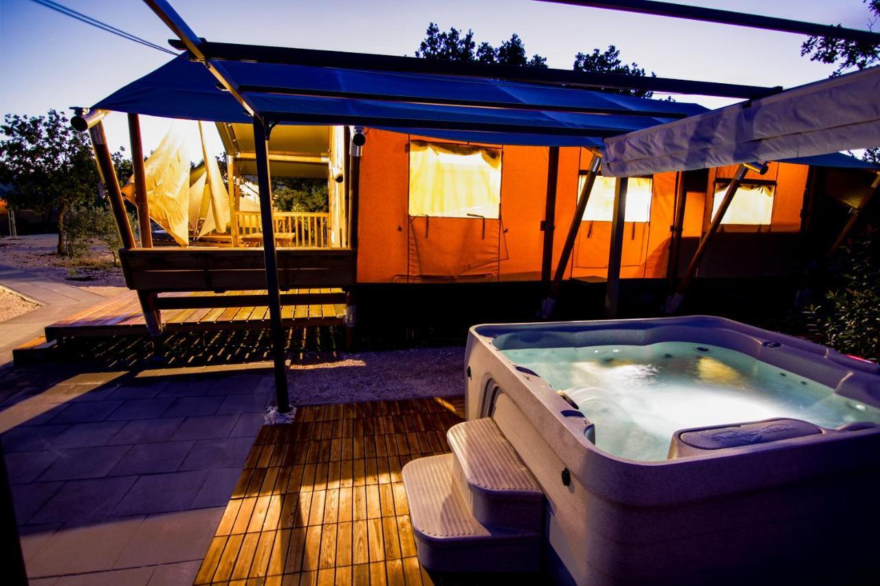 Hotel Grande Glamping Biograd Na Moru Exterior foto