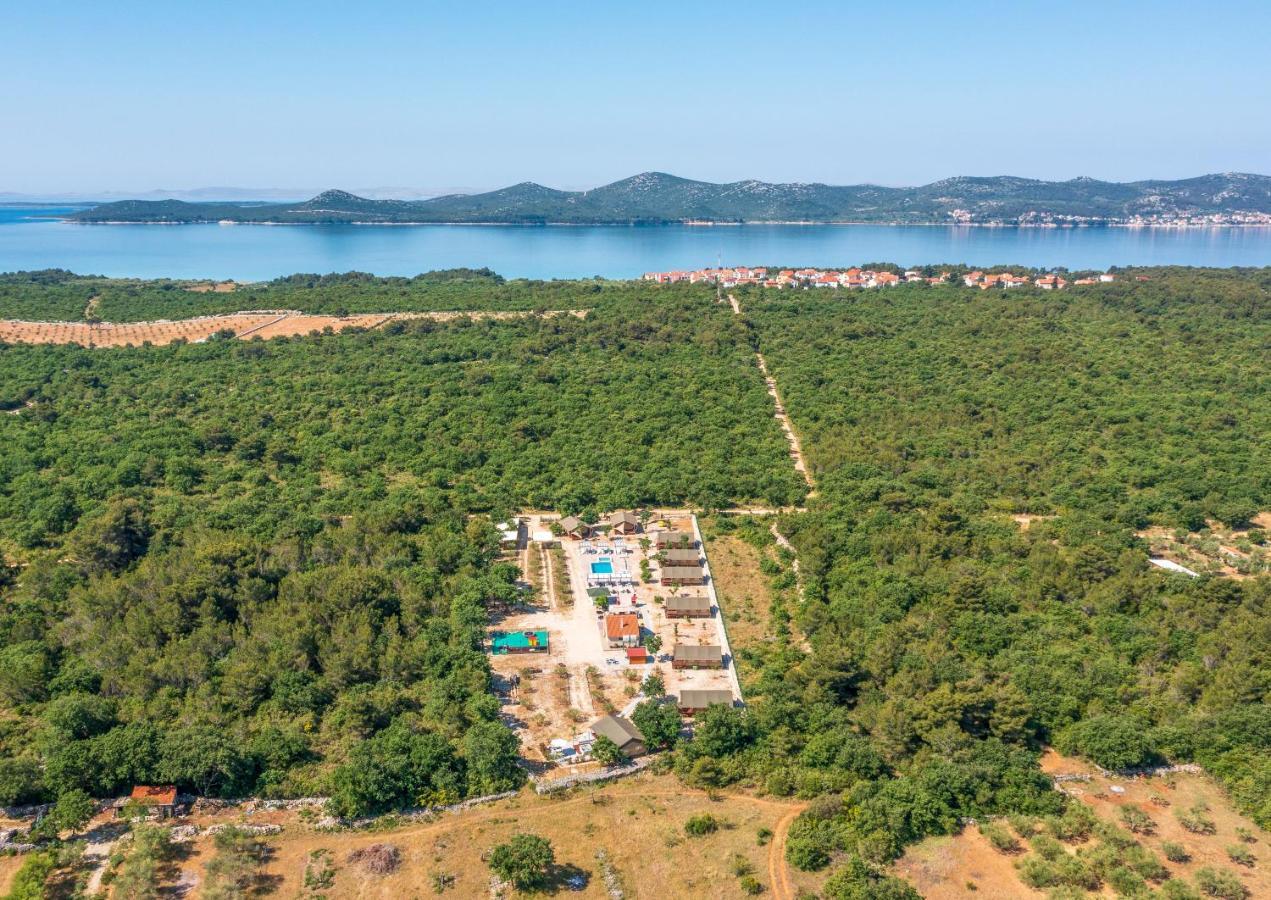 Hotel Grande Glamping Biograd Na Moru Exterior foto