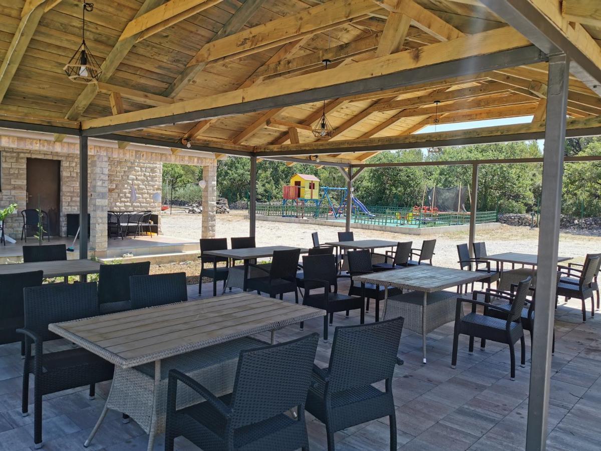 Hotel Grande Glamping Biograd Na Moru Exterior foto