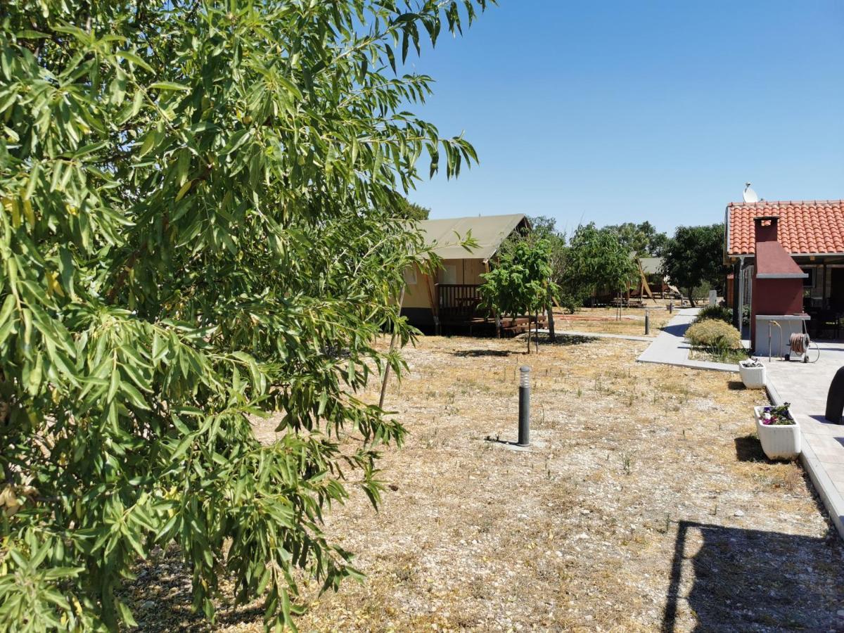 Hotel Grande Glamping Biograd Na Moru Exterior foto